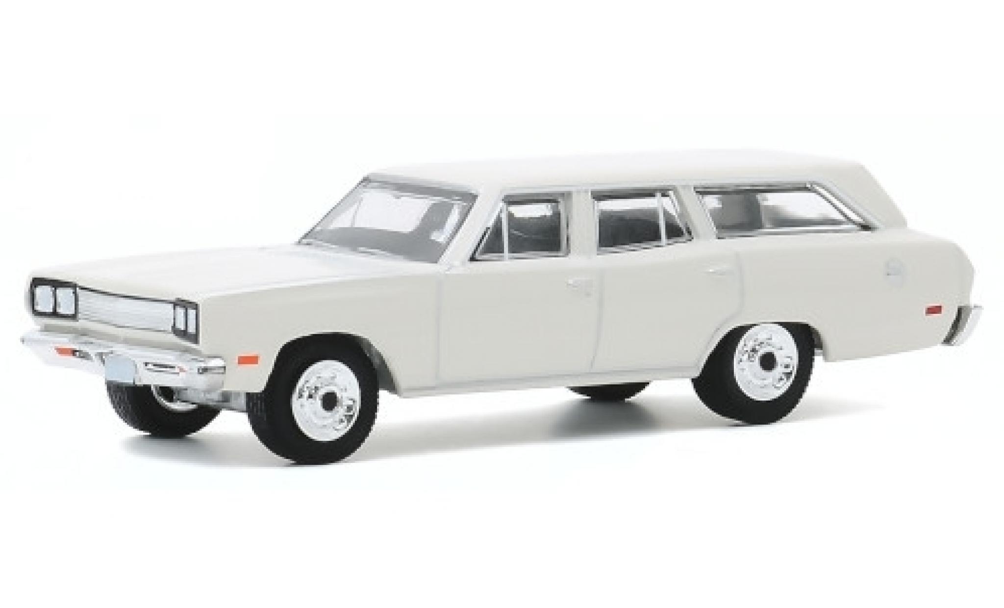Plymouth Satellite 1/64 Greenlight Station Wagon white 1969 diecast model cars