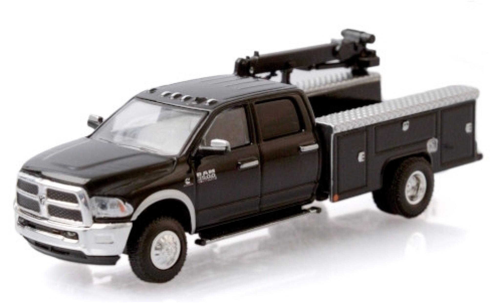 RAM 3 1/64 Greenlight 500 Laramie Crane Truck black 2018 diecast model cars
