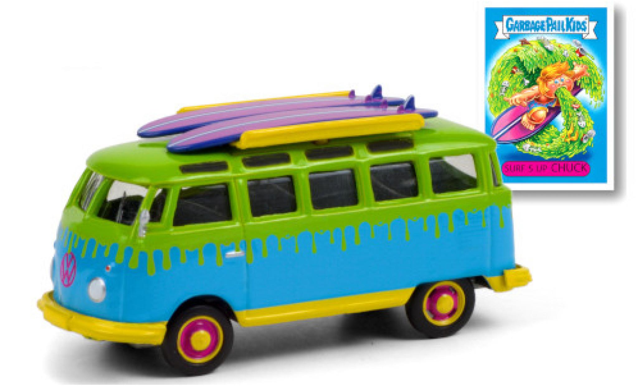 Volkswagen T1 1/64 Greenlight Samba blue/green GPK - Garbage Pail Kids 1964 mit Surfboards auf Dachgep&auml;cktr&auml;ger diecast model cars