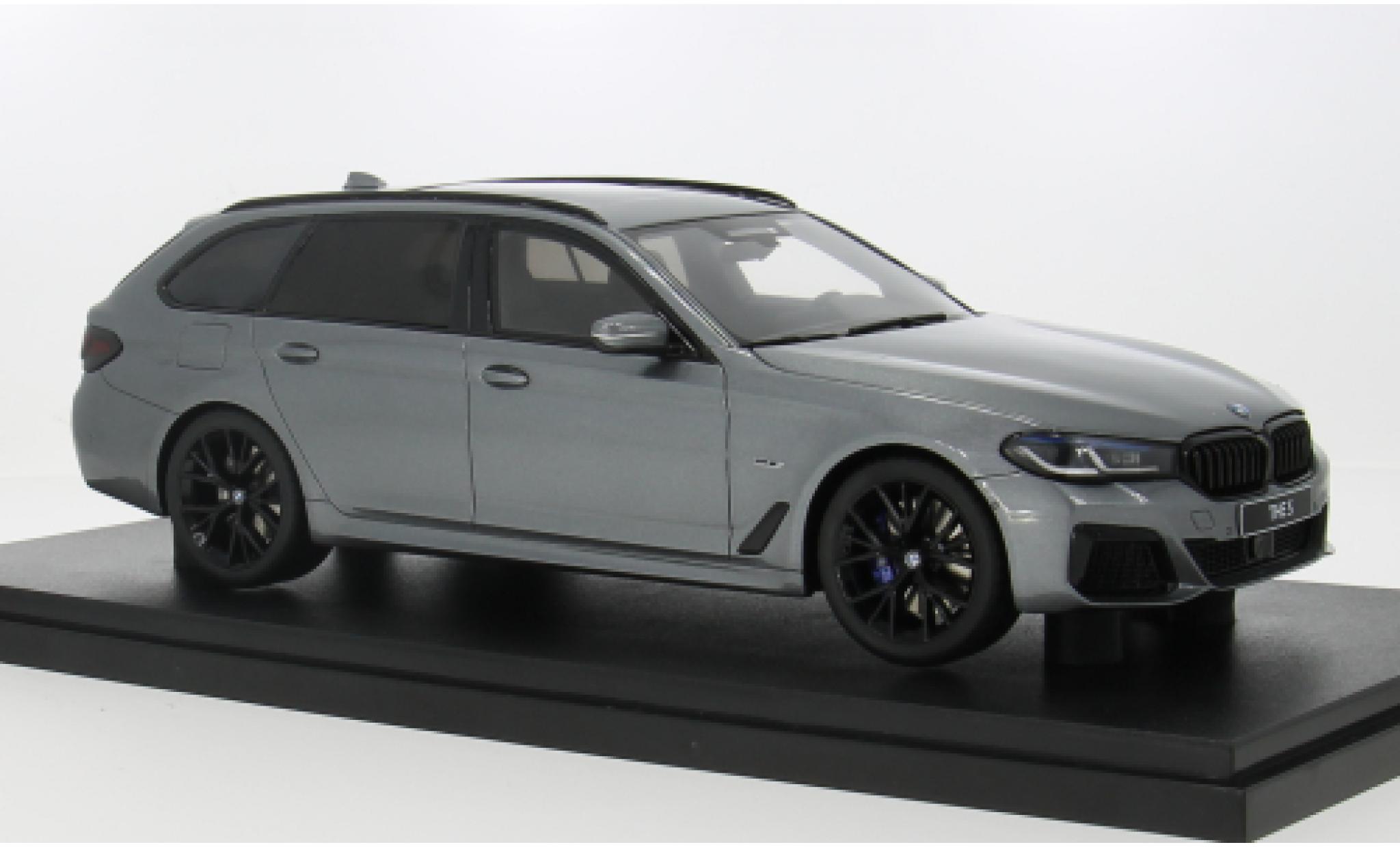 Bmw 530 1/18 GT Spirit E XDrive M Sport Touring metallise grey 2023 1:18 diecast model cars