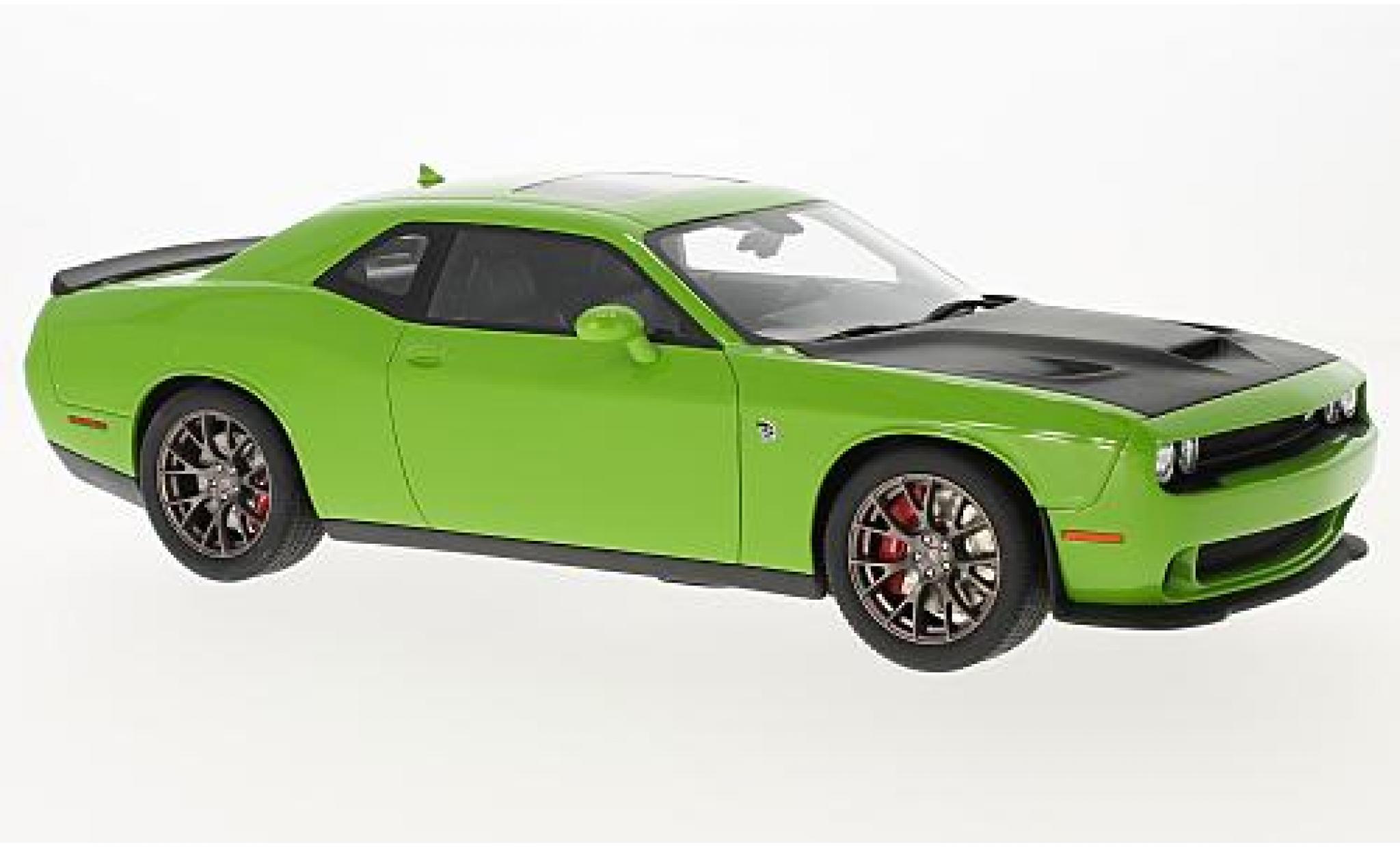 Dodge Challenger 1/18 GT Spirit Hellcat SRT green/black 2016 diecast model cars