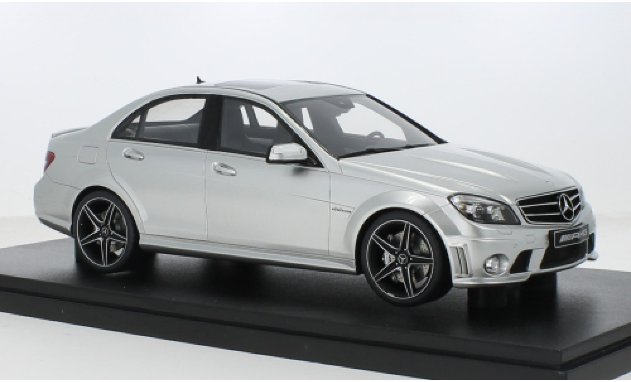 Mercedes Classe C 1/18 GT Spirit C63 AMG (W204) silver 1:18 diecast model cars