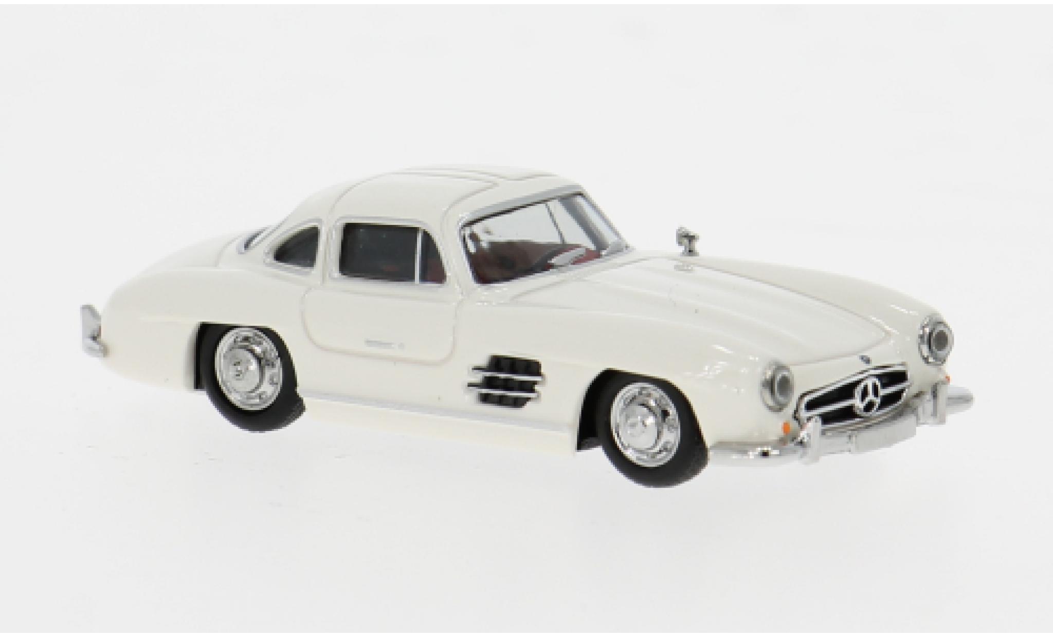 Mercedes 300 1/87 Herpa SL Fl&uuml;gelt&uuml;rer white 1:87 diecast model cars