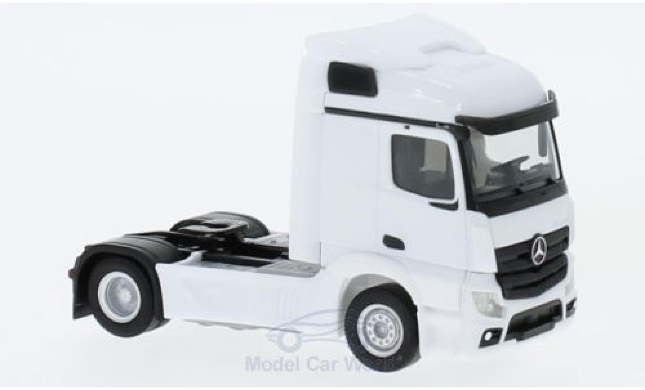 Mercedes Actros 1/87 Herpa Streamspace 2.3 white 2018 2-achs Zugmaschine diecast model cars