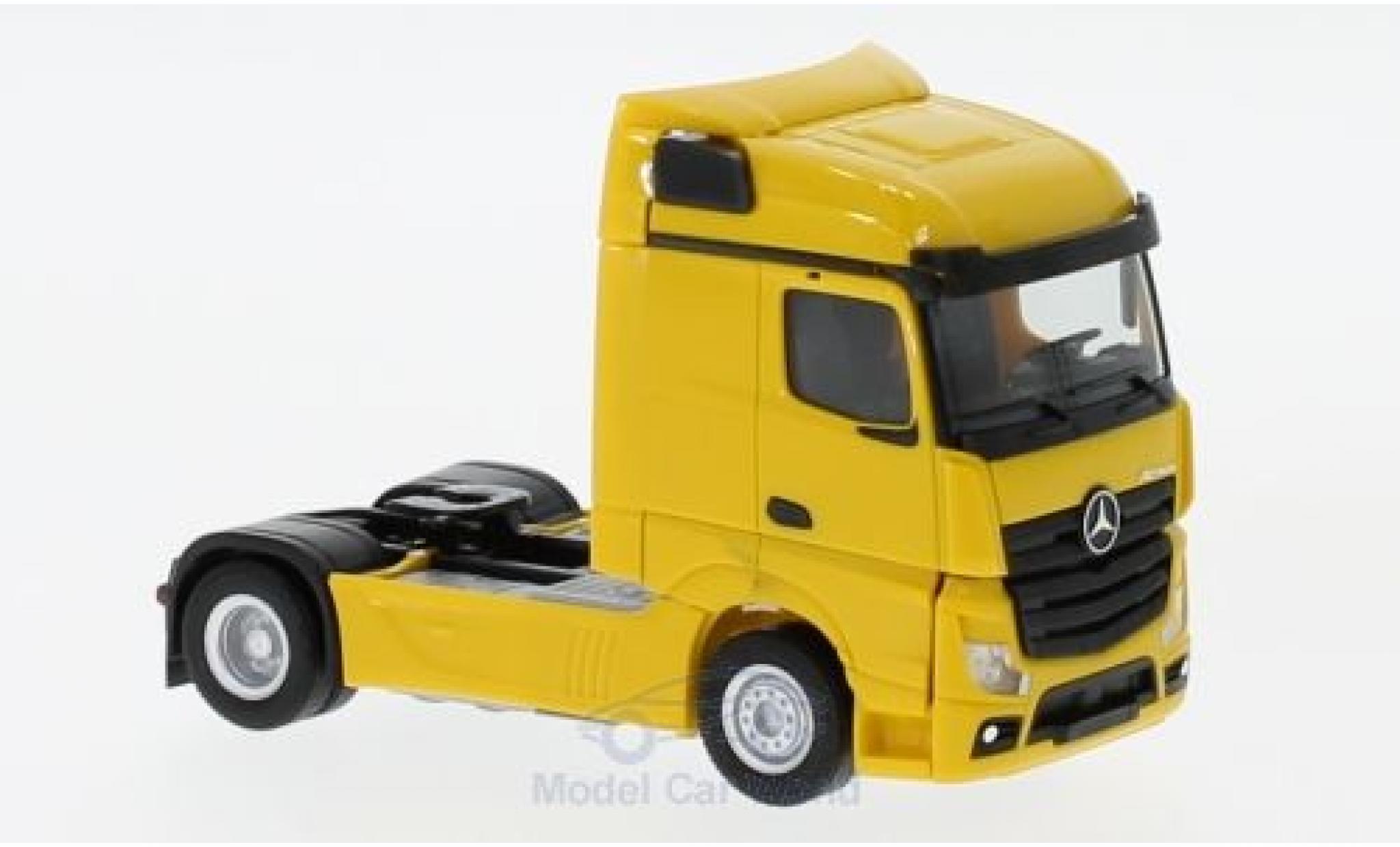 Mercedes Actros 1/87 Herpa Streamspace 2.5 yellow 2018 Zugmaschine diecast model cars
