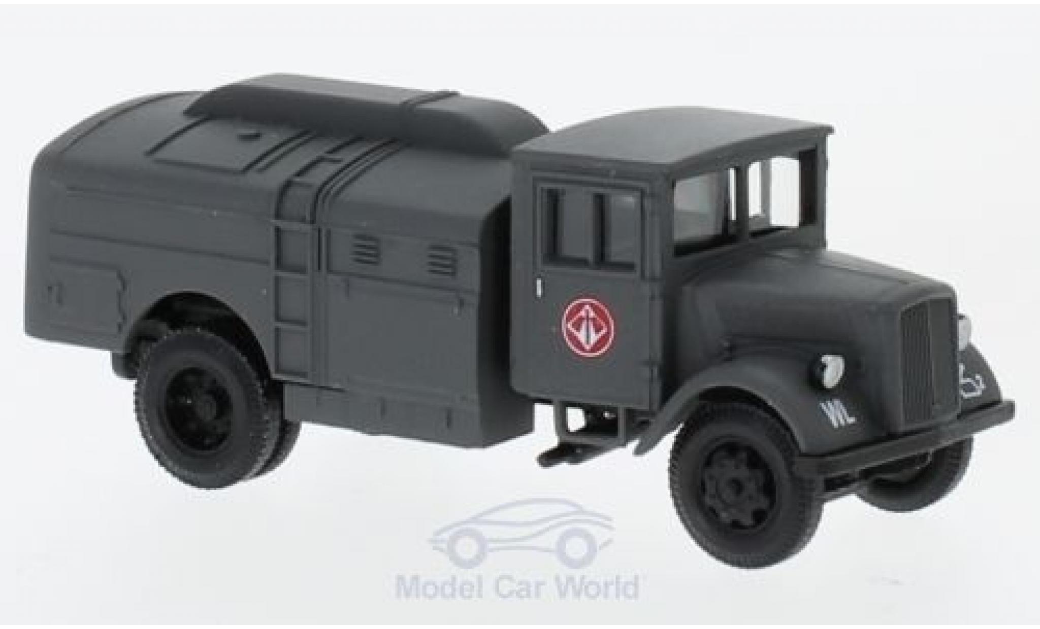 Mercedes 300 S 1/87 Herpa 0 Jagdgeschwader 1 Tankfahrzeug diecast model cars