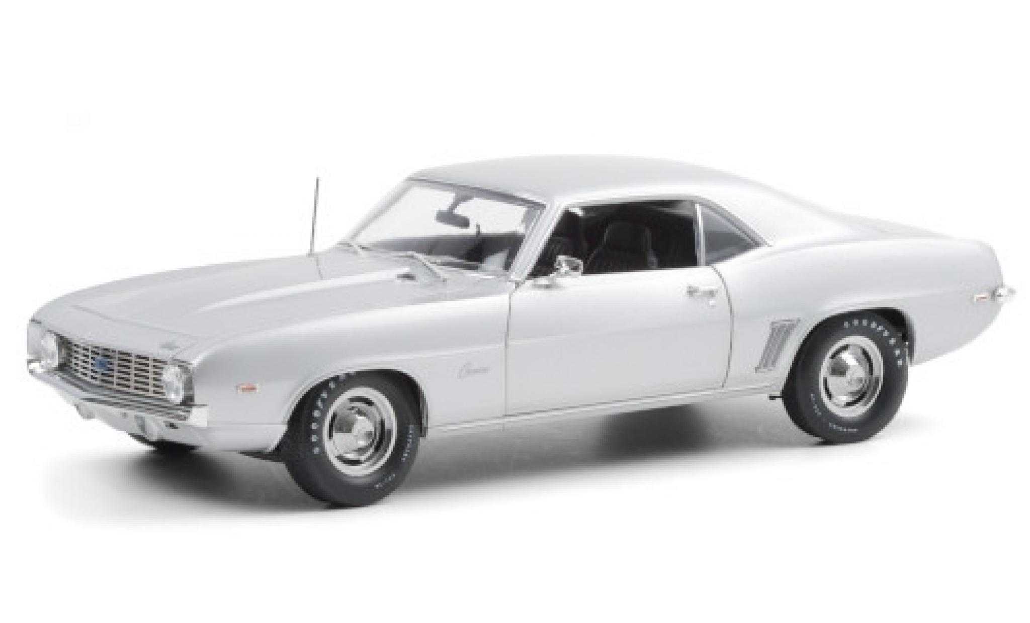 Chevrolet Camaro 1/18 Highway 61 ZL1 grey 1969 diecast model cars