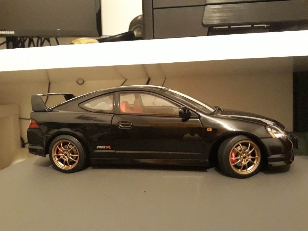 Honda Integra Type R DC5 black jantes mugen 17 pouces 1/18 Autoart