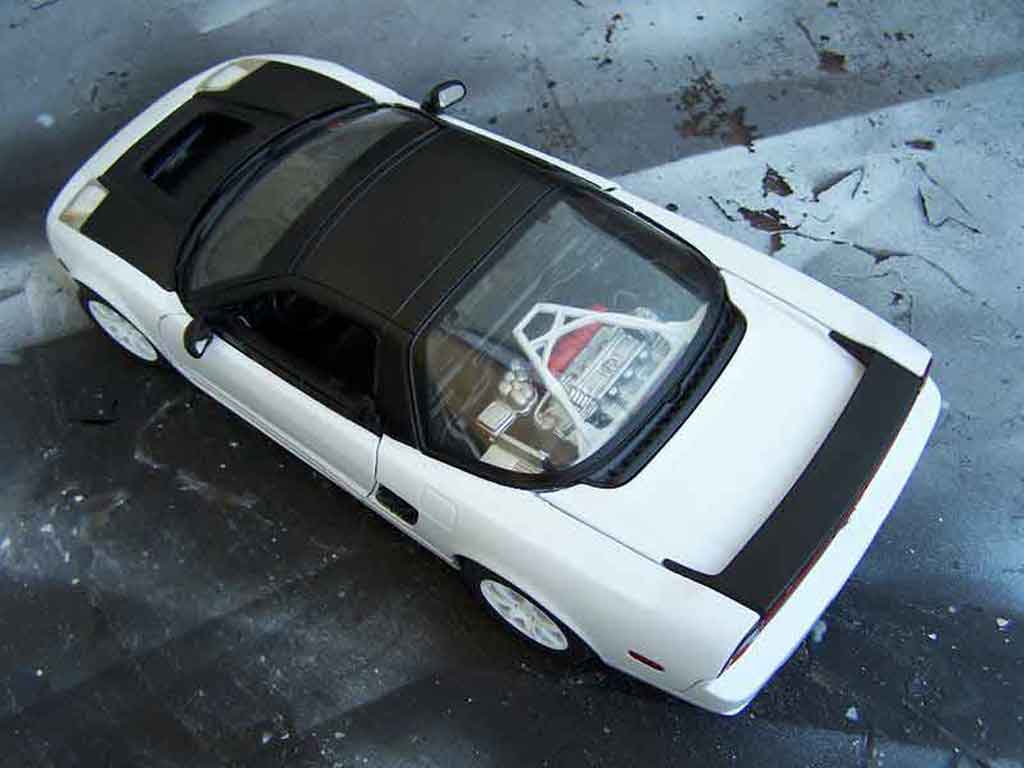 Honda NSX Base type r white 1/18 Motormax