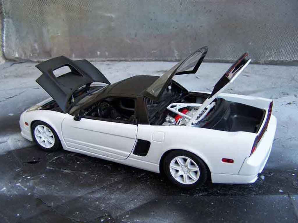 Honda NSX Base type r white 1/18 Motormax