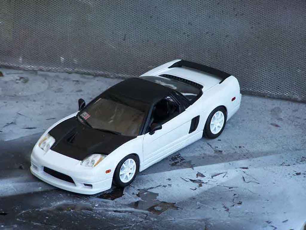 Honda NSX Base type r white 1/18 Motormax