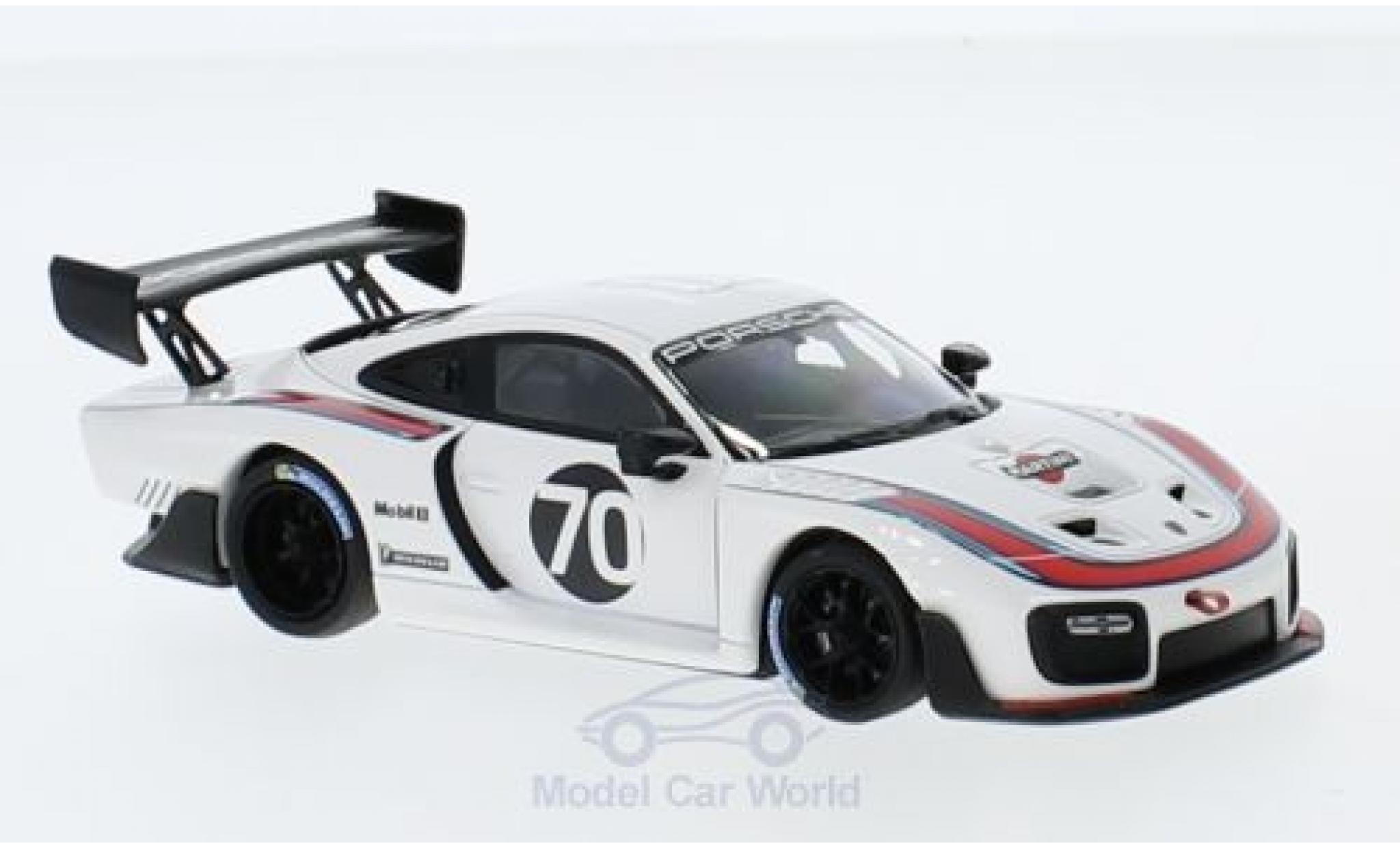 Porsche 991 GT2 RS 1/43 Minichamps 935 2018 Basis 911 (.II) GT2 RS diecast model cars