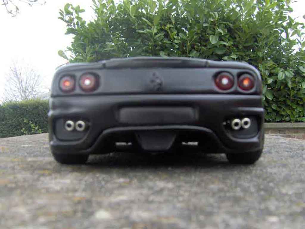 Ferrari 360 Modena coupe black 1/18 Burago