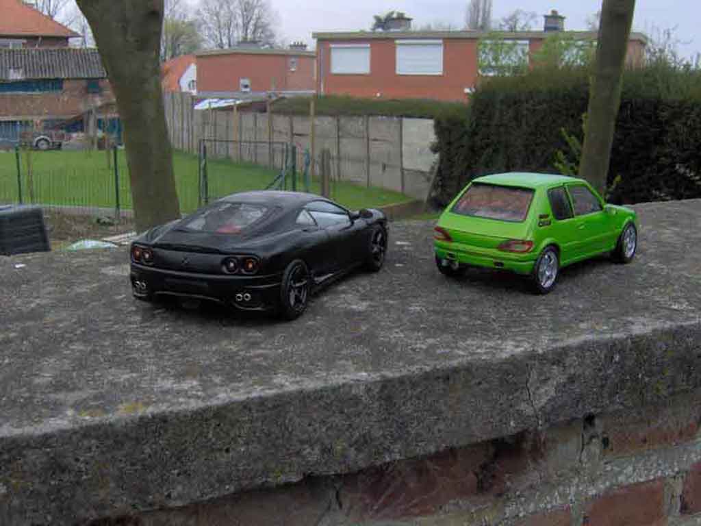 Ferrari 360 Modena coupe black 1/18 Burago