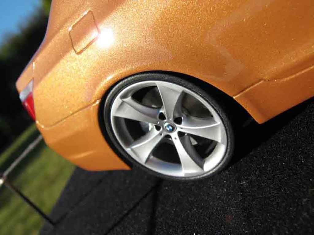 Bmw M5 concept E60 coupe 1/18 Jadi