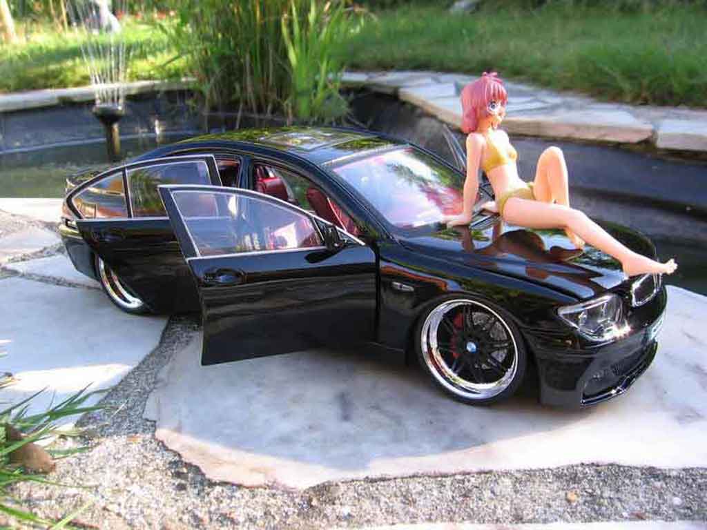 Bmw 745 E65 i dub black 1/18 Kyosho