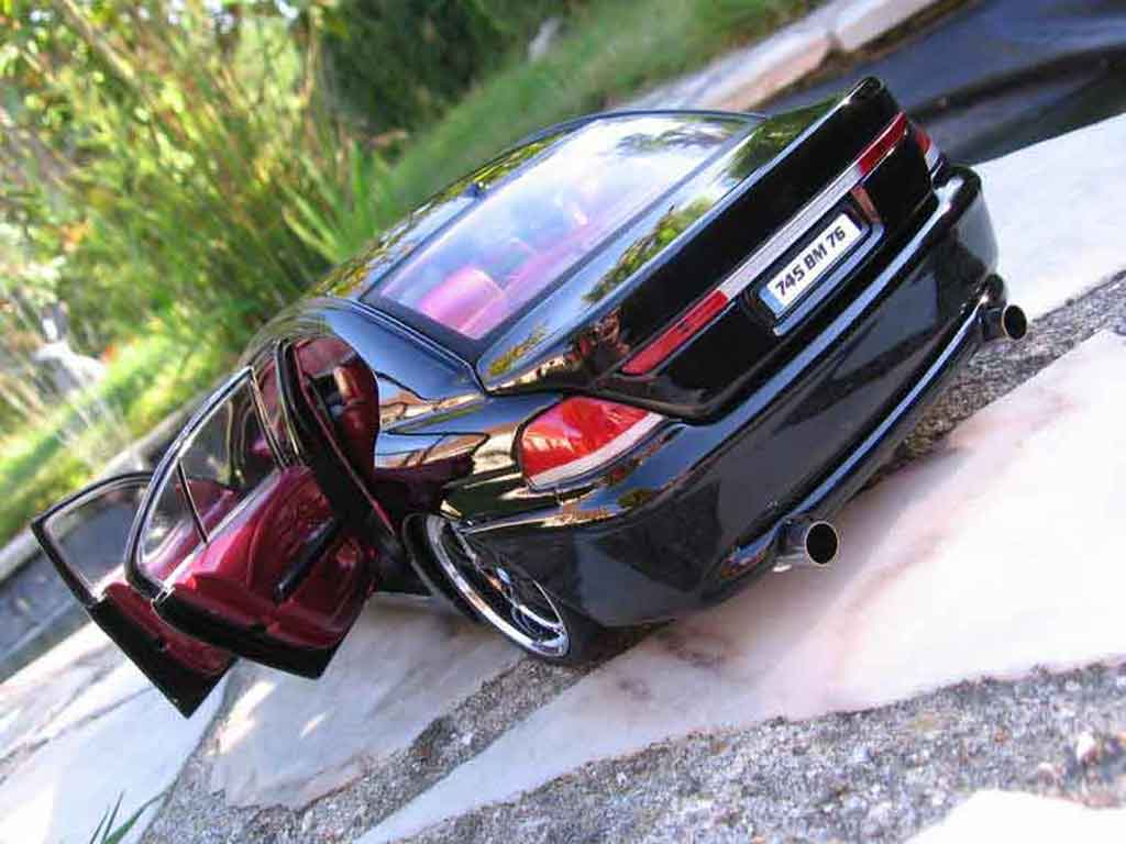 Bmw 745 E65 i dub black 1/18 Kyosho