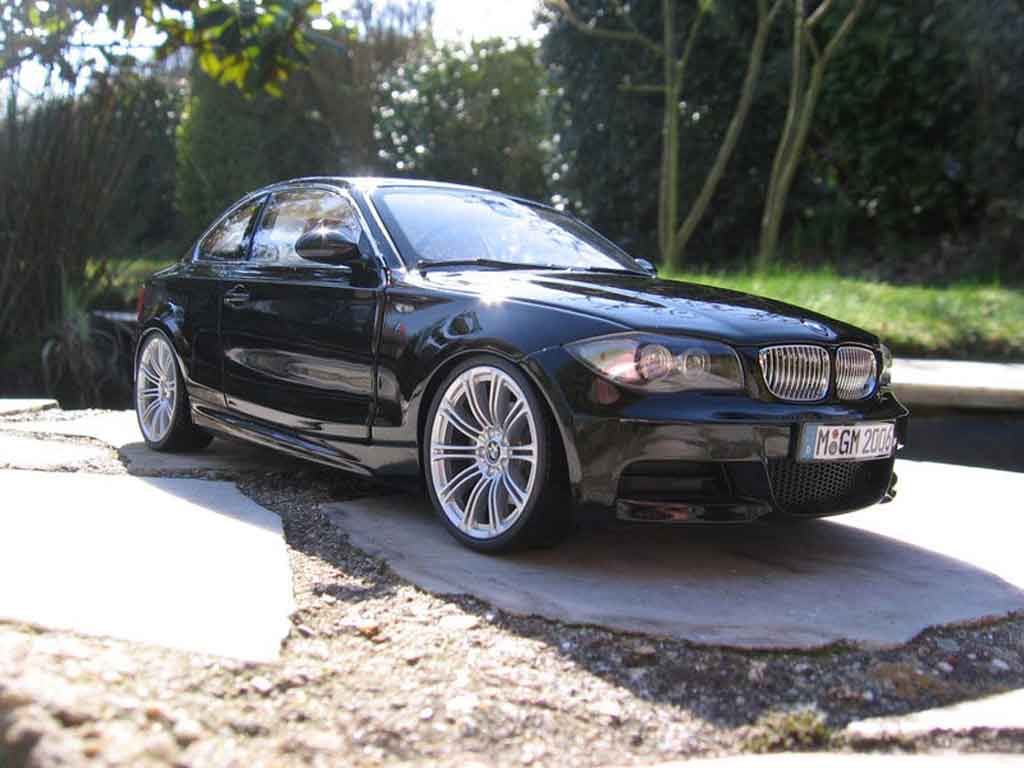 Bmw 135 E82 1/18 Kyosho E82 m1 motorsport diecast model cars