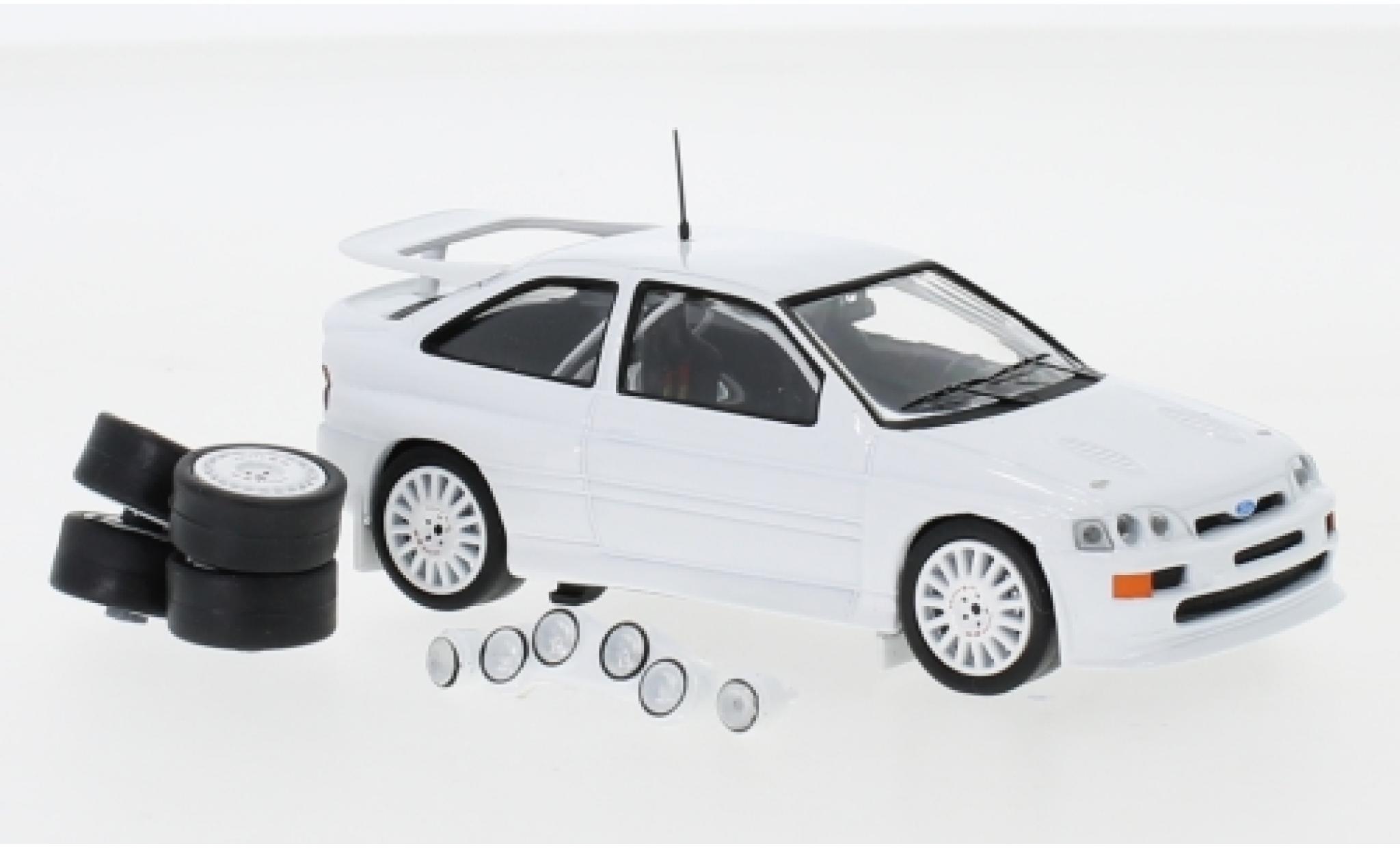 Ford Escort 1/43 IXO RS Cosworth white 1994 Plain Body Version y compris les 4 Ersatzr&auml;der et extra Scheinwerfer diecast model cars