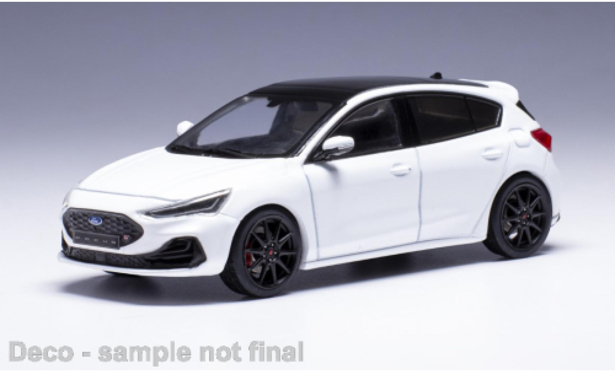 Ford Focus 1/43 IXO ST white 2022 diecast model cars