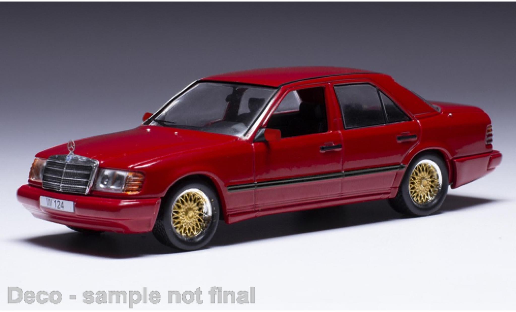 Mercedes CLA 1/43 IXO 300 E (W124) red clair 1984 diecast model cars