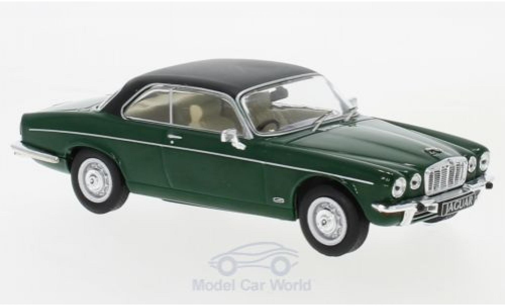Jaguar XJ 1/43 IXO 12C green/matt-black RHD 1976 diecast model cars
