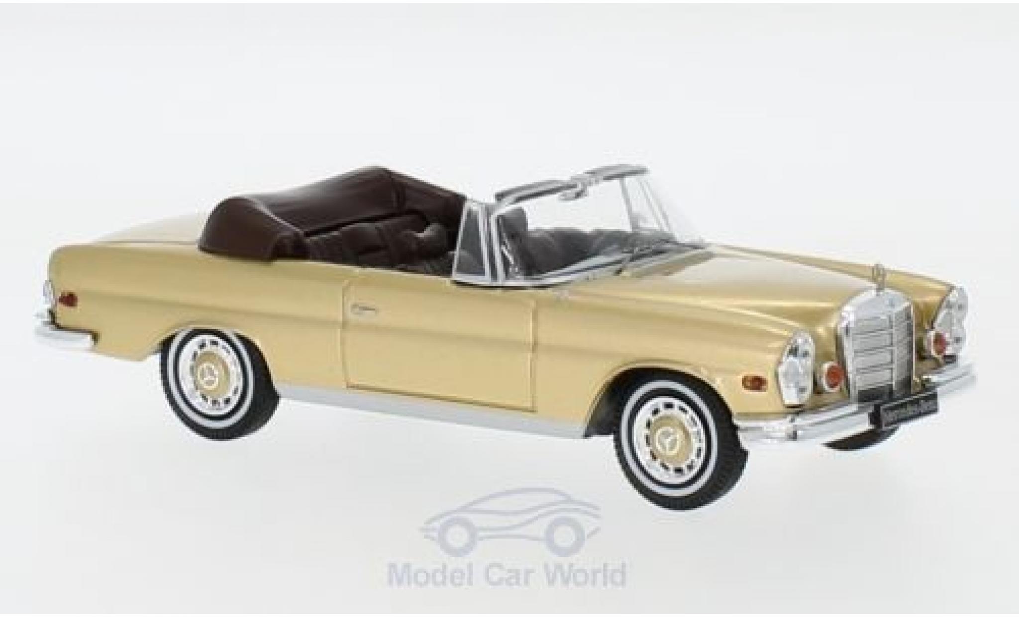 Mercedes 280 1/43 IXO SE (W111) 3.5 gold 1969 diecast model cars