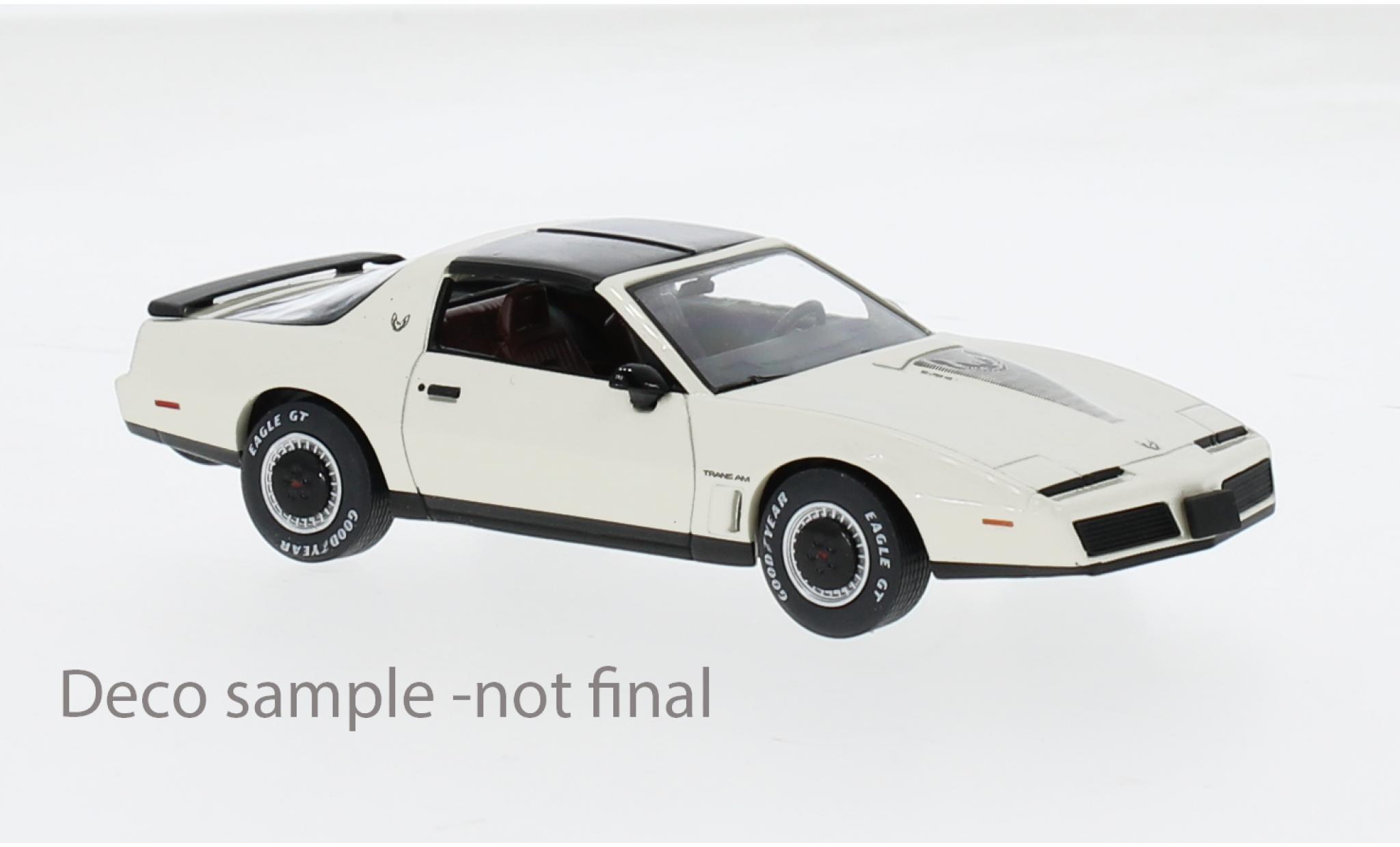 Pontiac Firebird 1/43 IXO white 1982 1:43 diecast model cars