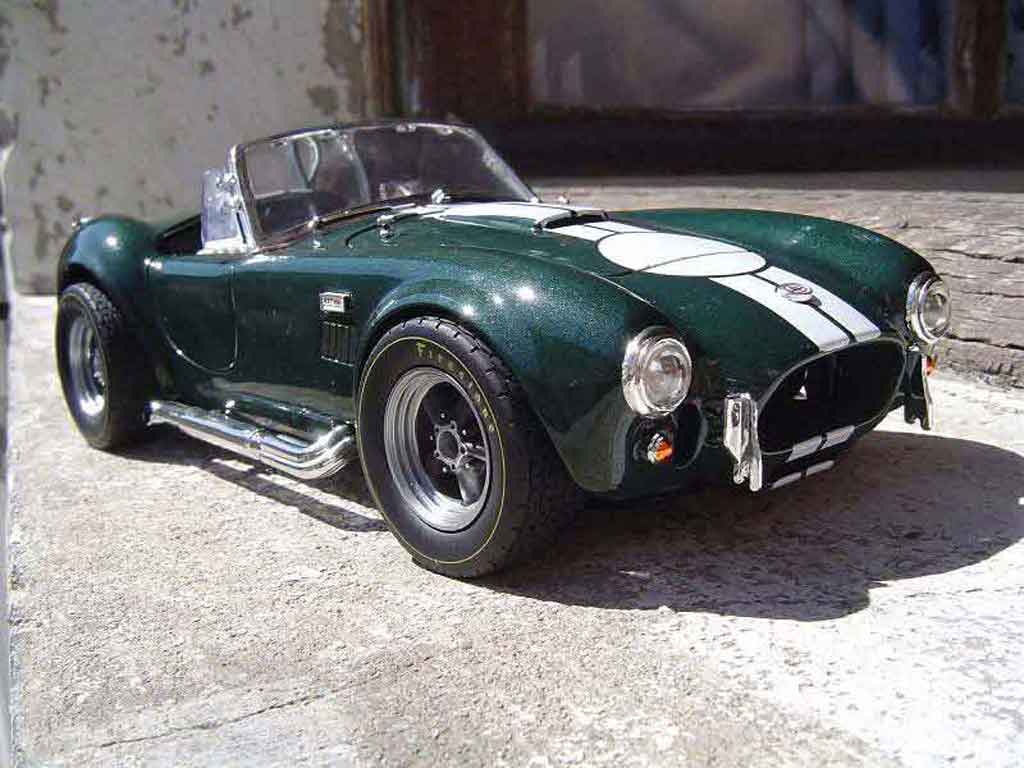 Shelby Ac Cobra 1/18 Yat Ming 427 s/c grun jantes gmp diecast model cars