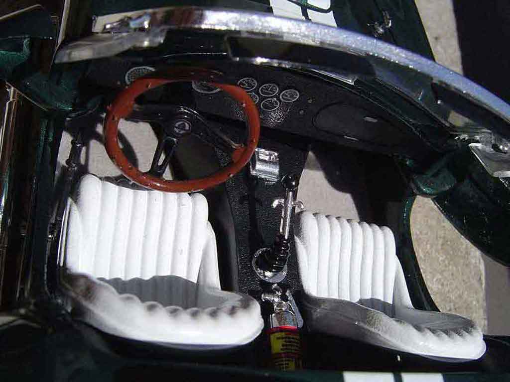 AC Cobra shelby 427 s/c green jantes gmp 1/18 Yat Ming