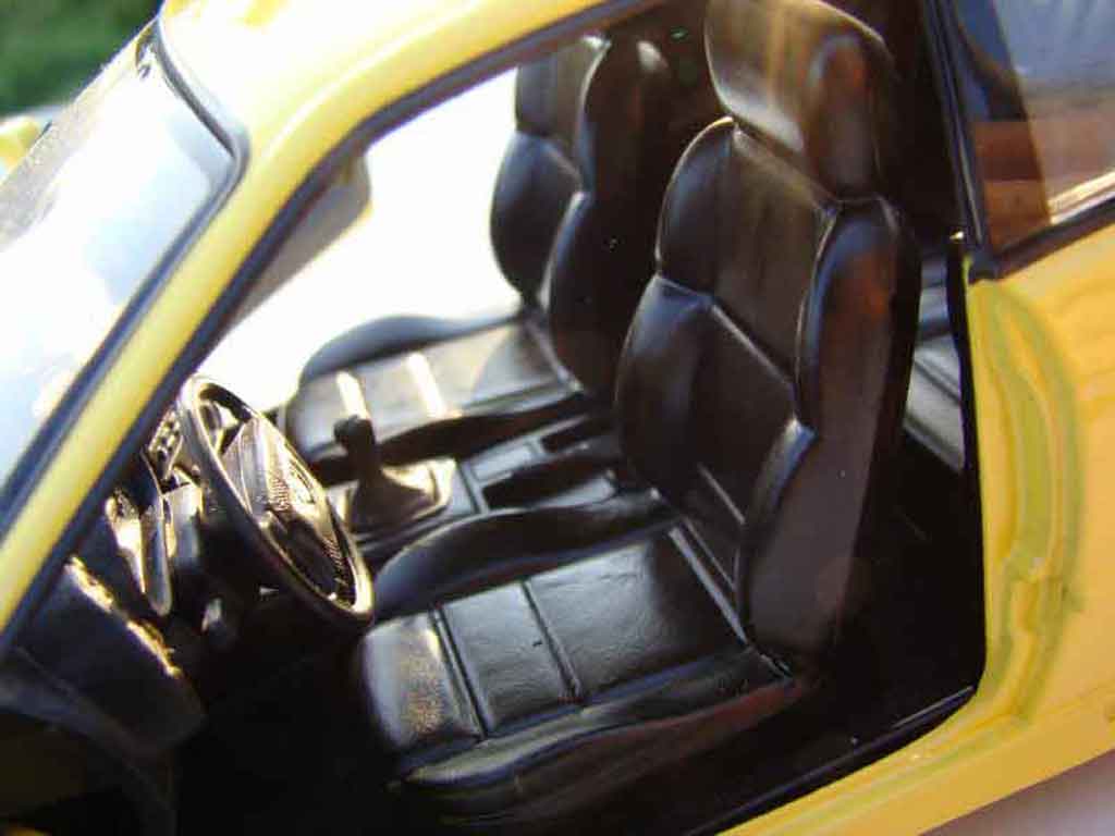 Bmw 325 kit m3 E36 e36 coupe yellow kitee 1/18 Ut Models