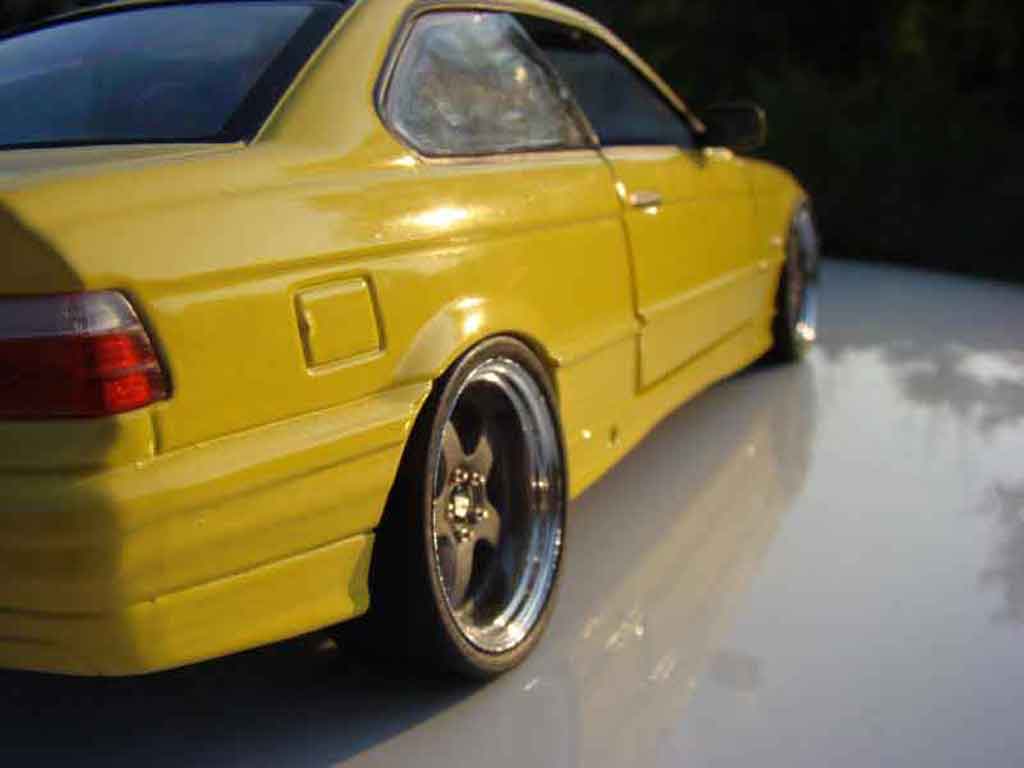 Bmw 325 kit m3 E36 e36 coupe yellow kitee 1/18 Ut Models