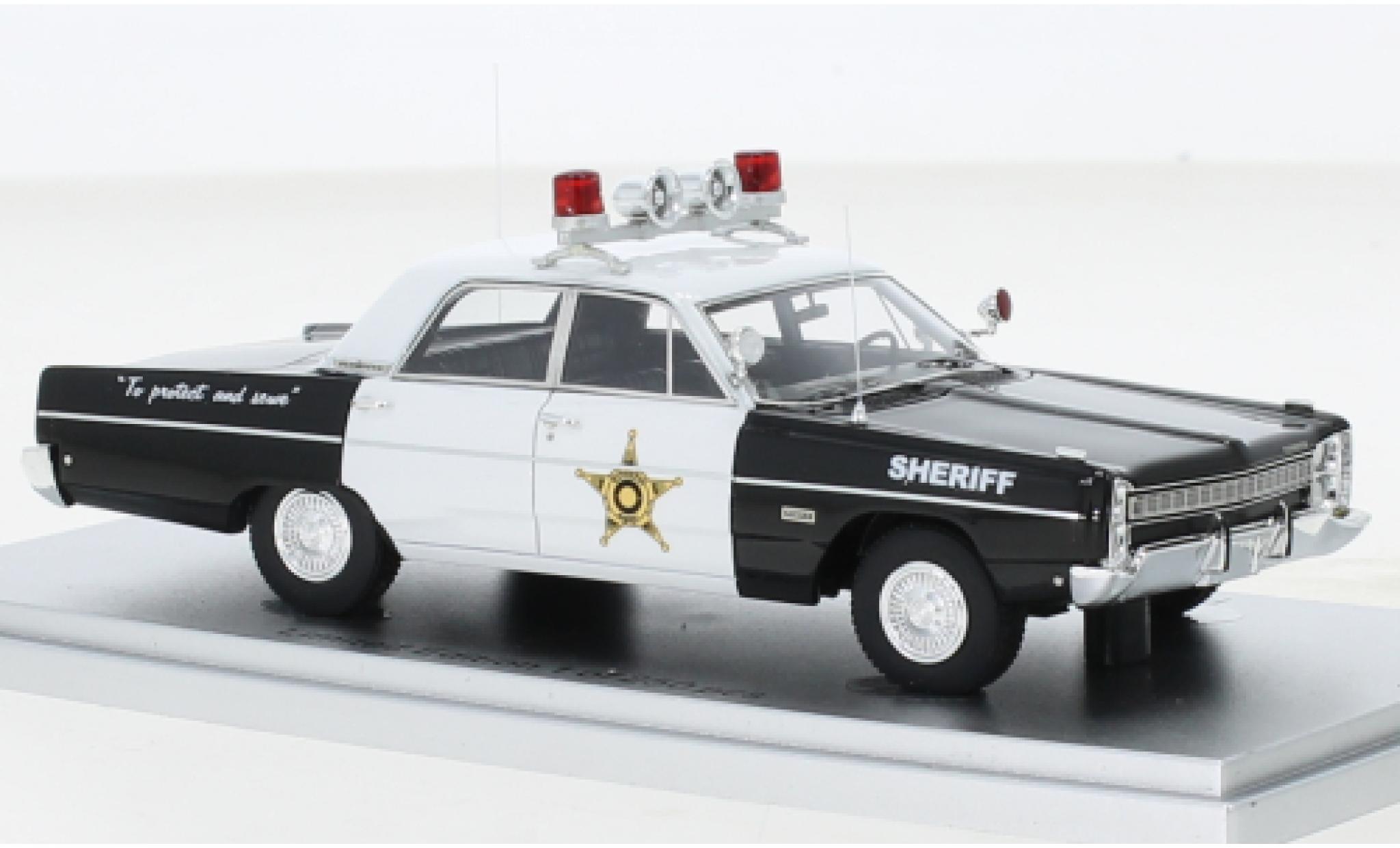 Plymouth Fury 1/43 Kess 4-Door Sedan Mayberry Sheriff 1968 diecast model cars