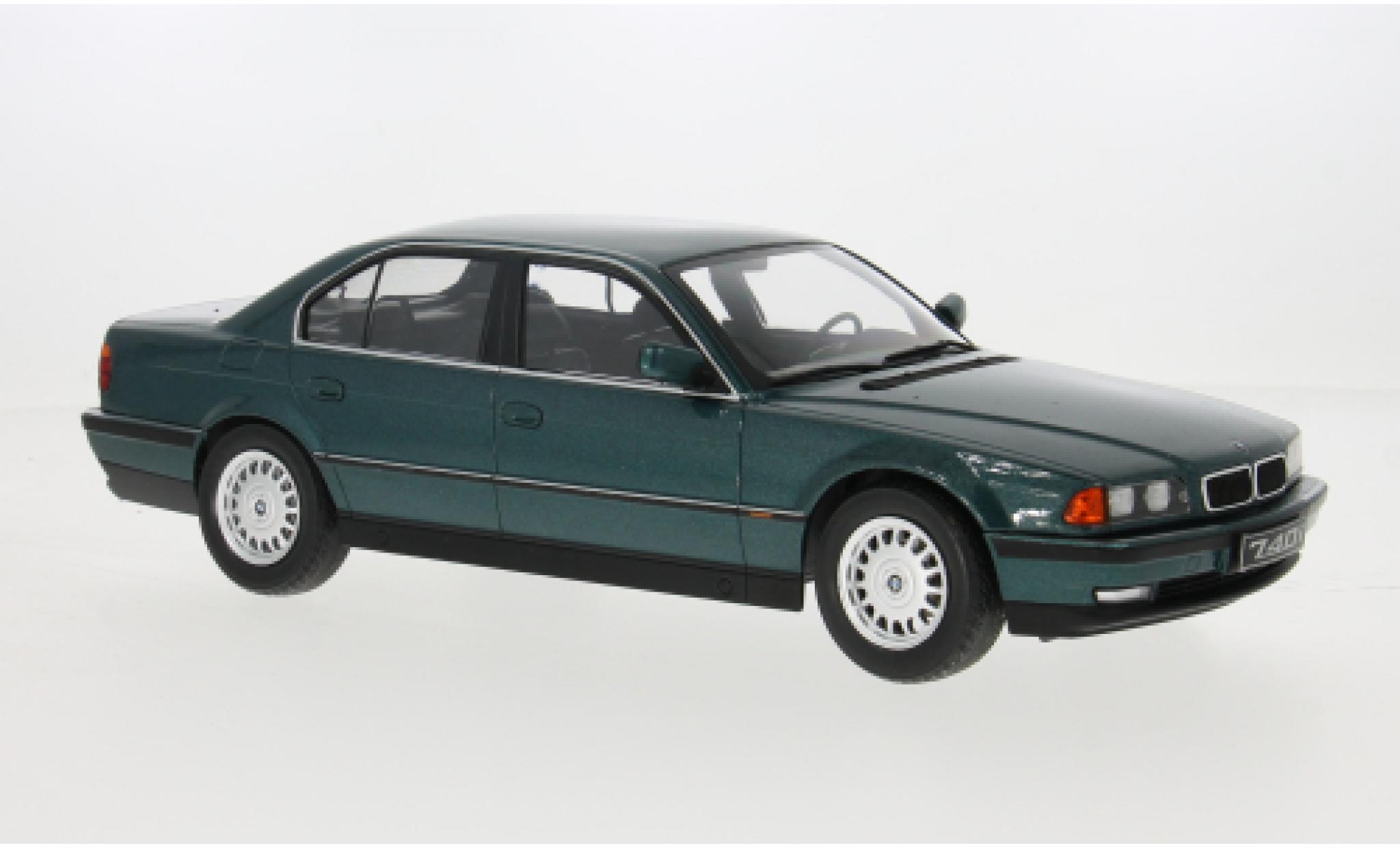 Bmw 740 1/18 KK Scale i (E38) green 1994 1:18 diecast model cars