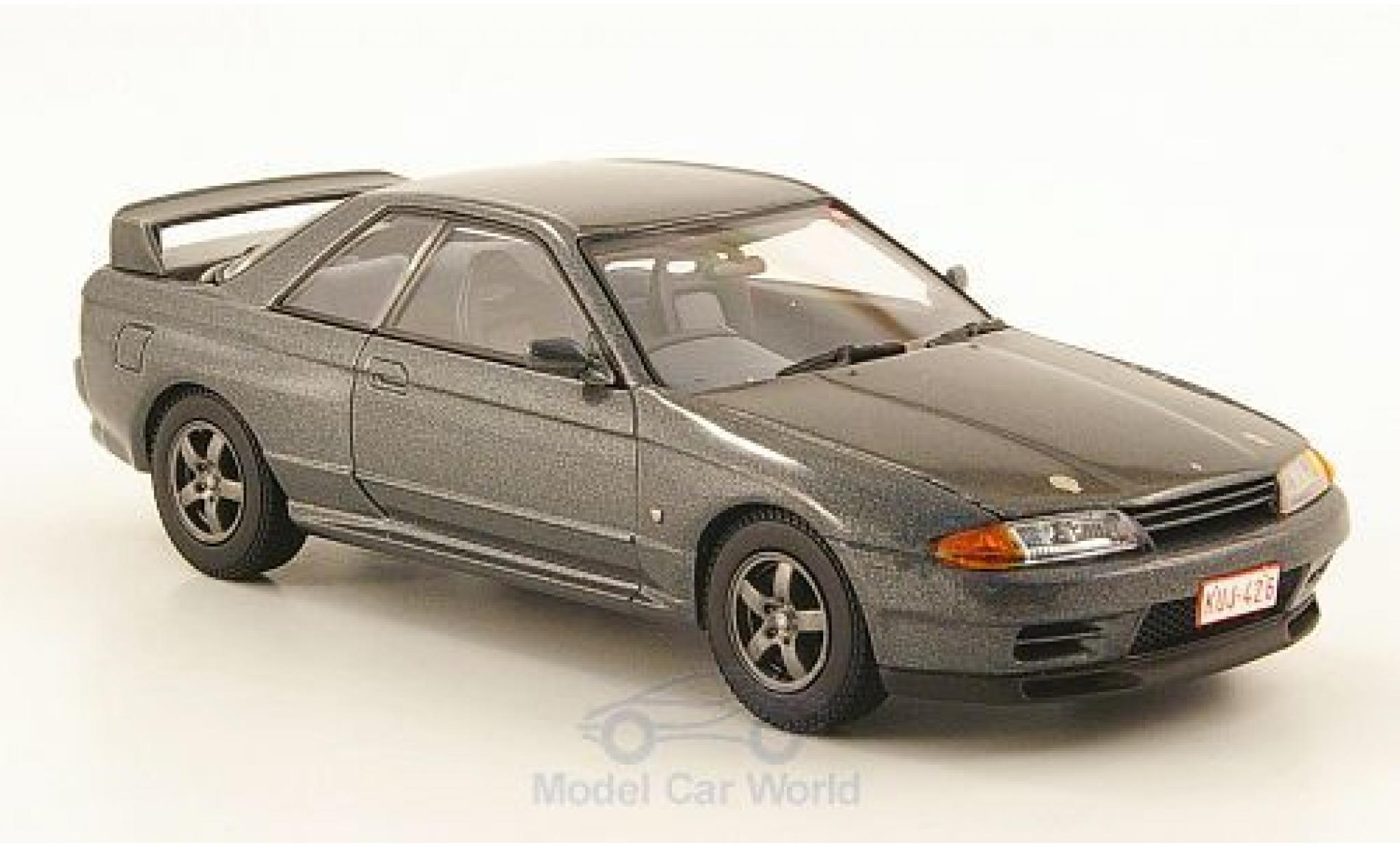 Nissan Skyline 1/43 Kyosho GT-R (BNR 32) metallic grey RHD N&uuml;rburgring Test Car diecast model cars