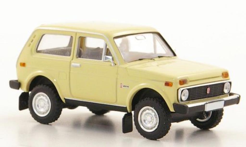 Lada Niva 1/87 Brekina beige diecast model cars