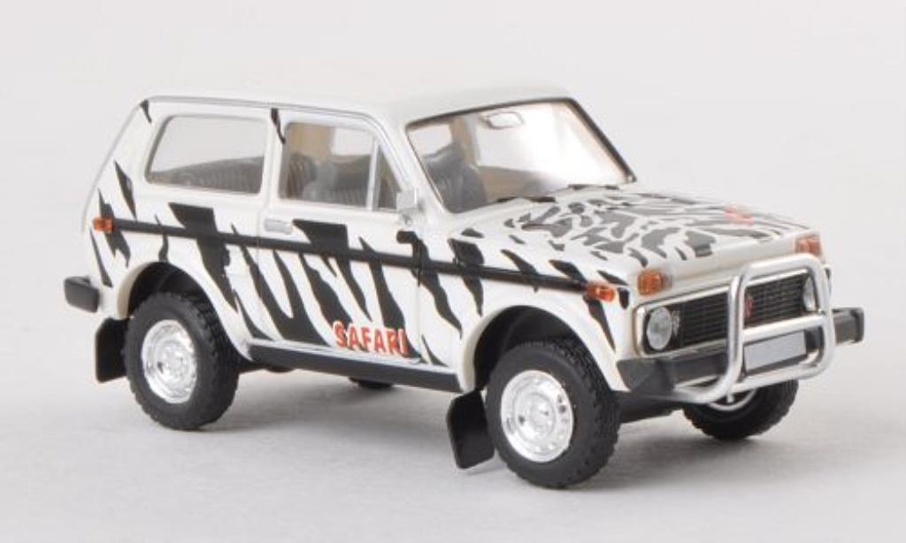 Lada Niva 1/87 Brekina Safari diecast model cars