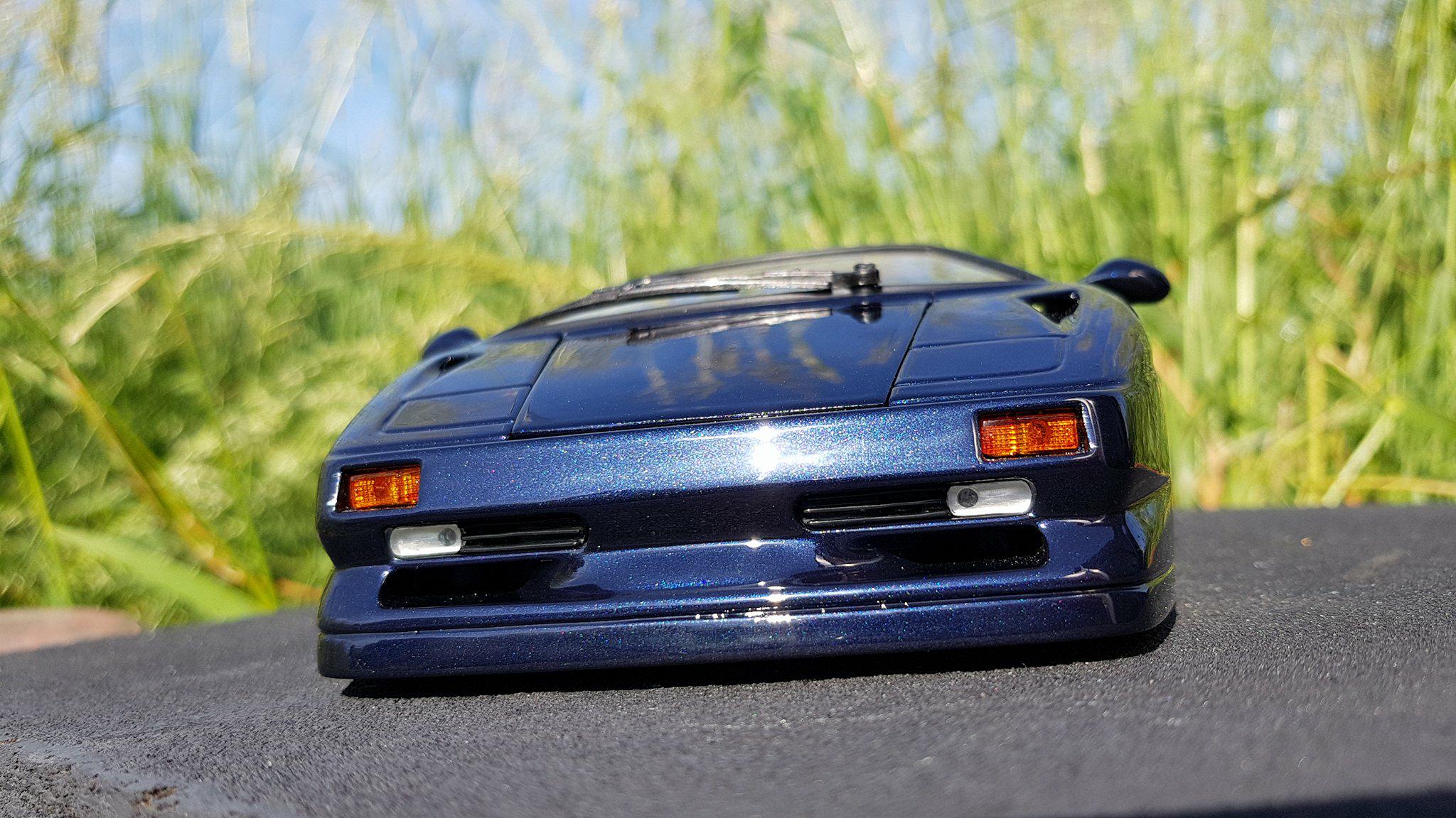 Lamborghini Diablo SV blu fontus jantes 20 pouces 1/18 Maisto