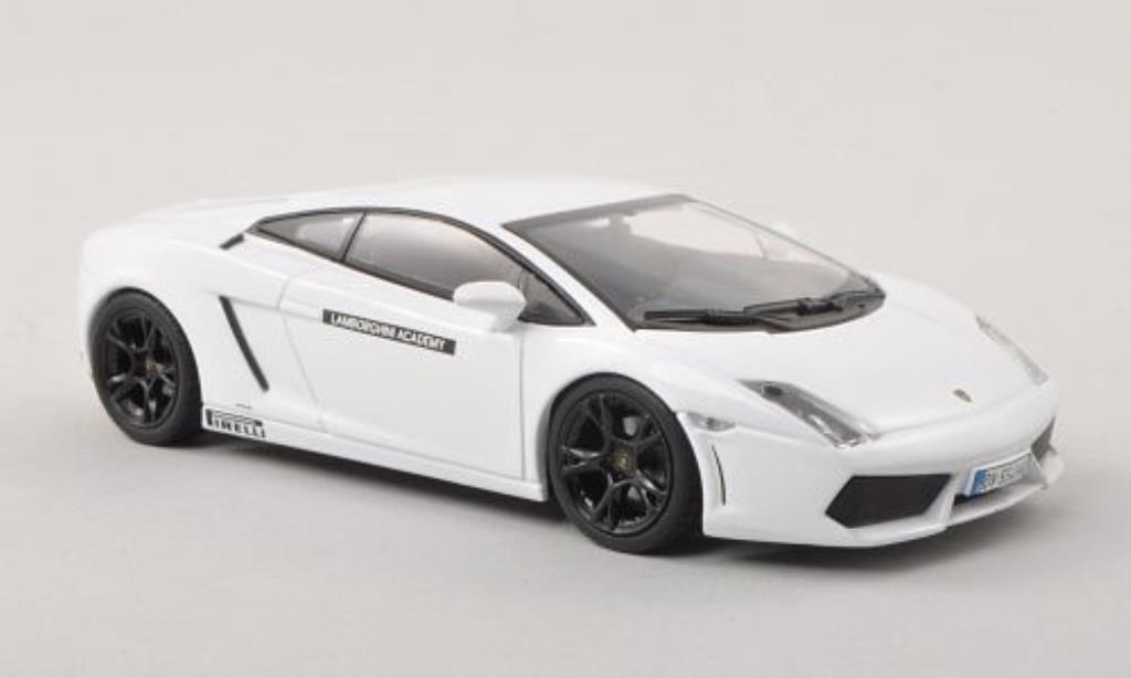Lamborghini Gallardo 1/43 Minichamps LP 560-4 Academy white 2009 diecast model cars