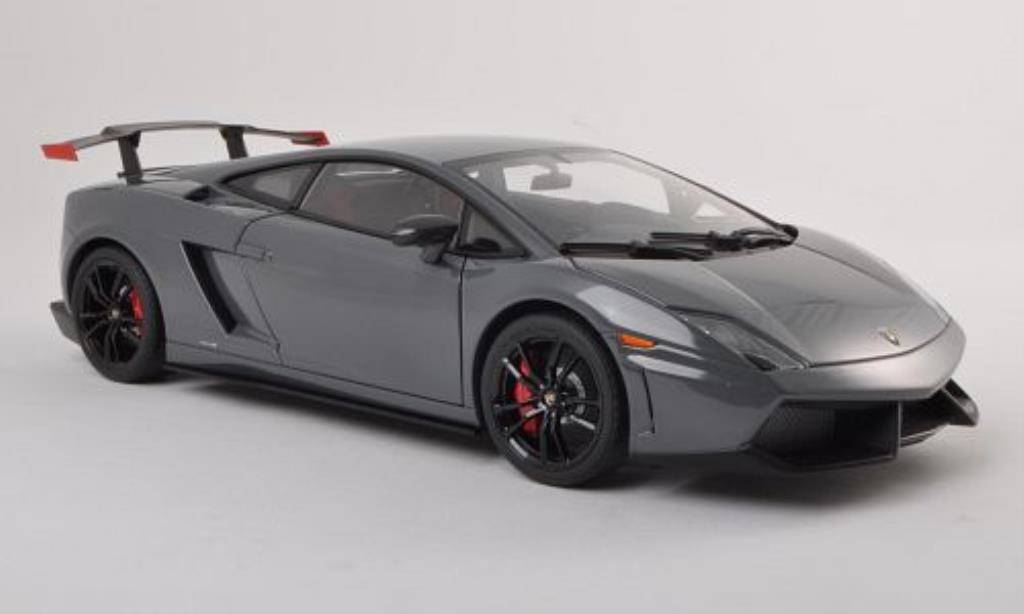 Lamborghini Gallardo 1/18 Autoart LP570 Supertrofeo Stradale grey/black 2011 diecast model cars
