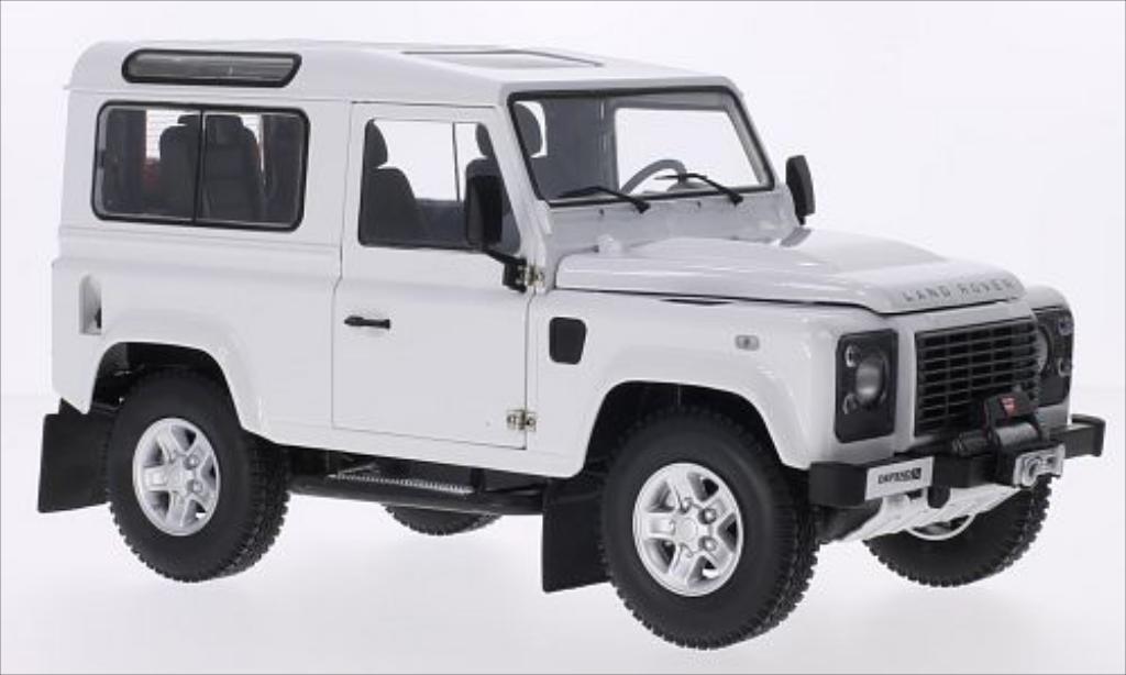 Land Rover Defender 1/18 Kyosho 90 white diecast model cars
