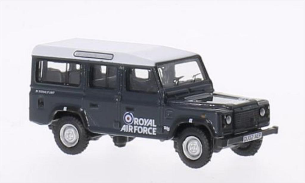Land Rover Defender 1/76 Oxford Station Wagon RHD Royal Air Force diecast model cars