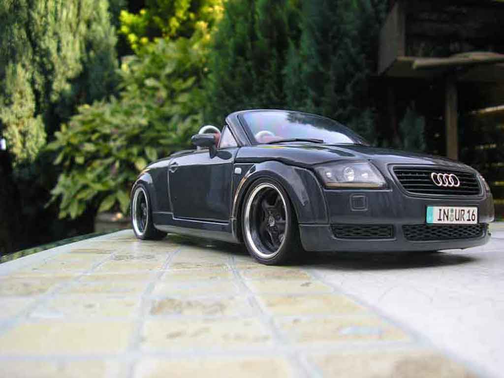 Audi TT Roadster 1/18 Maisto Roadster grey jantes porsche diecast model cars