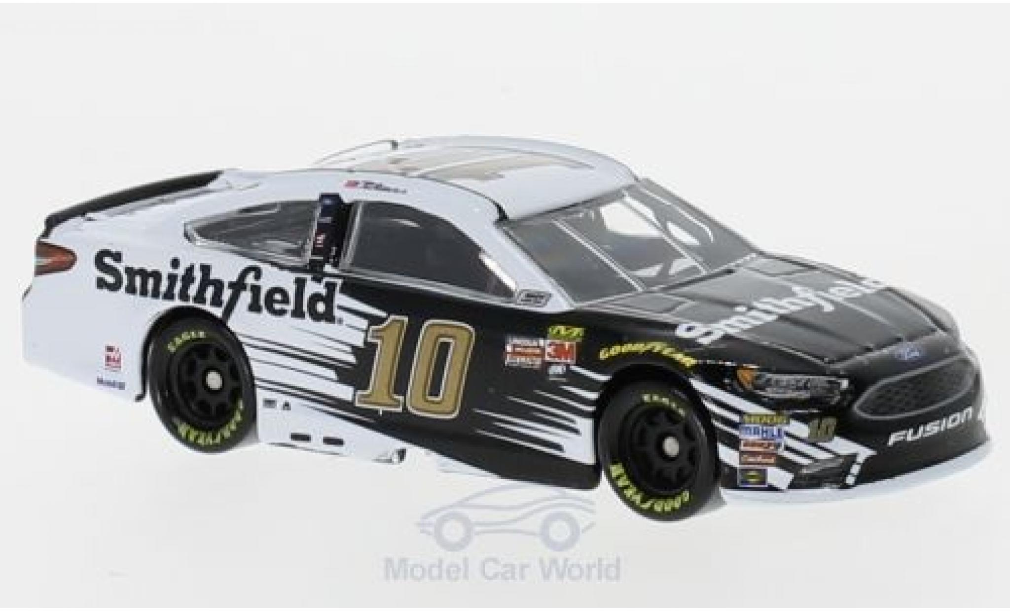 Ford Fusion 1/64 Lionel Racing No.10 Stewart-Haas Racing Smithfield Nascar 2018 A.Almirola diecast model cars