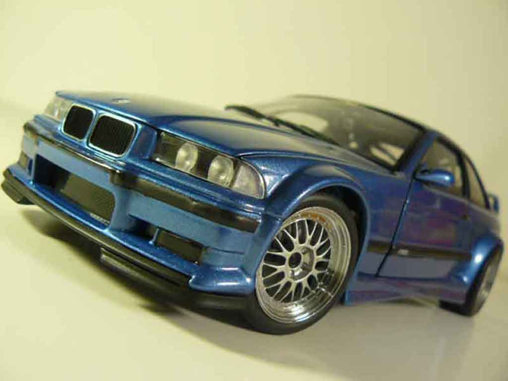 Bmw M3 coupe GTR E36 blue estoril 1/18 Ut Models