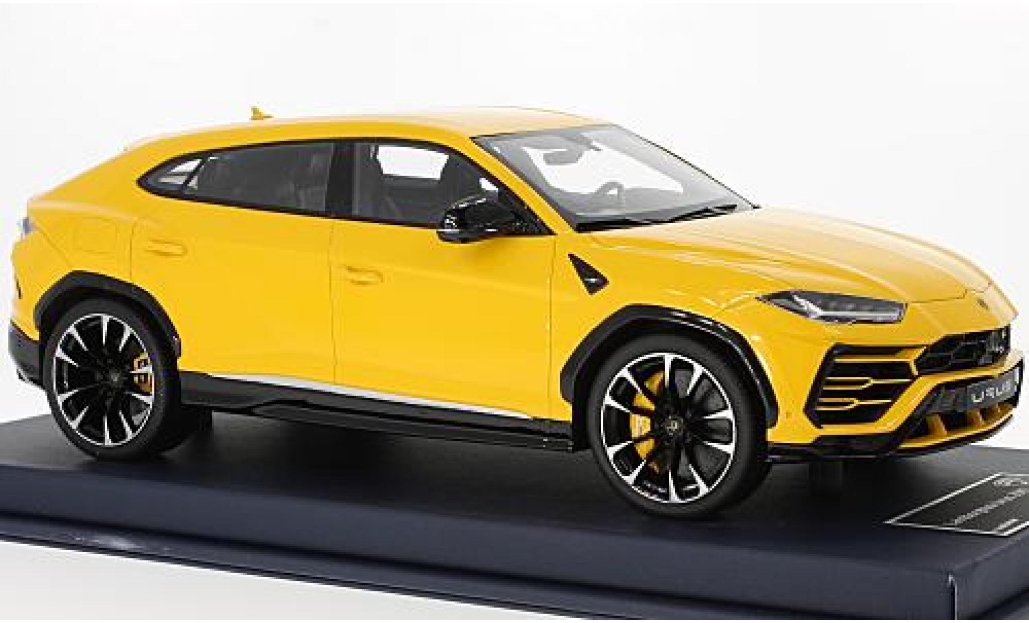 Lamborghini Urus 1/43 Look Smart yellow 2017 diecast model cars