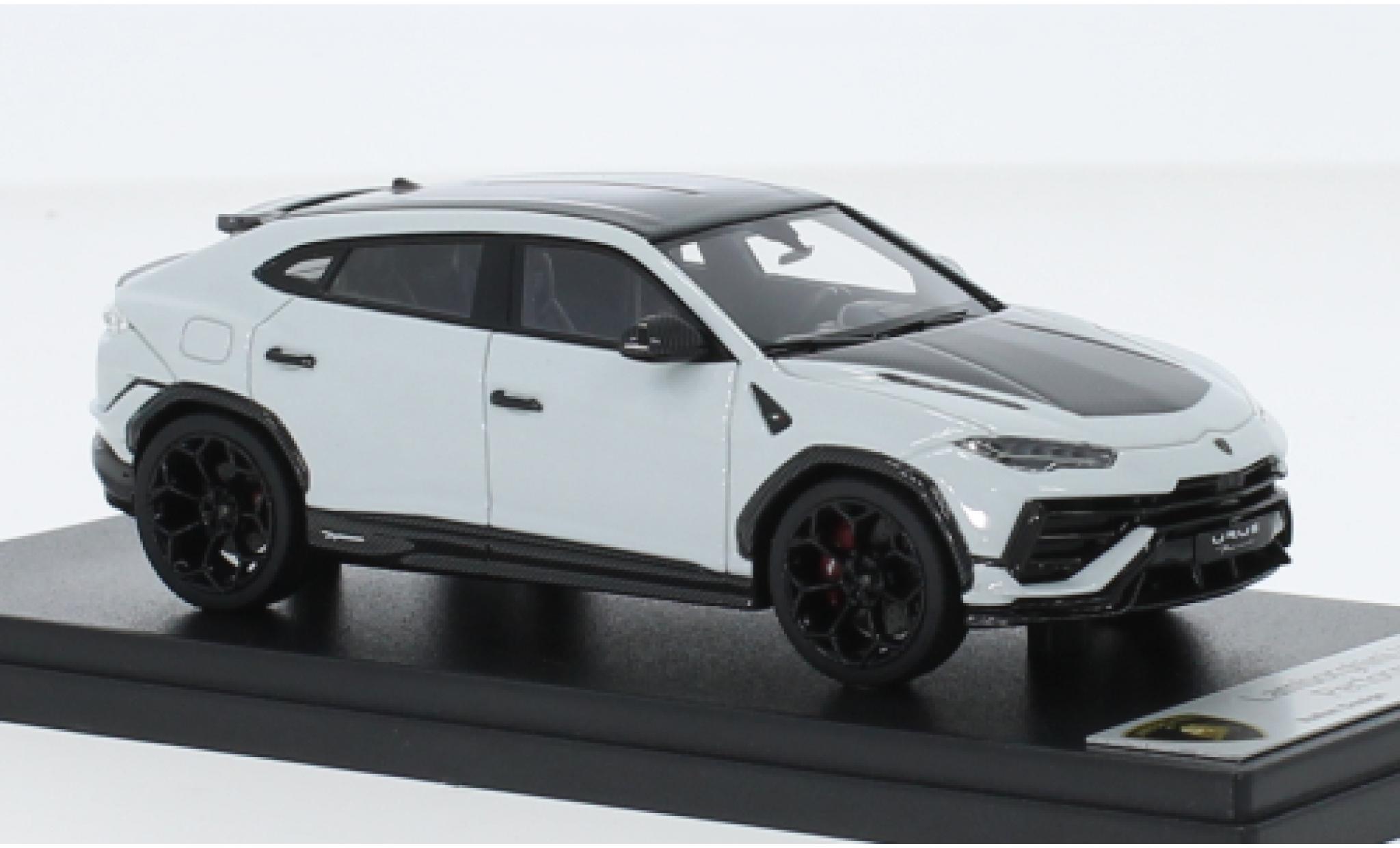 Lamborghini Urus 1/43 Look Smart Performante white/black 2022 diecast model cars