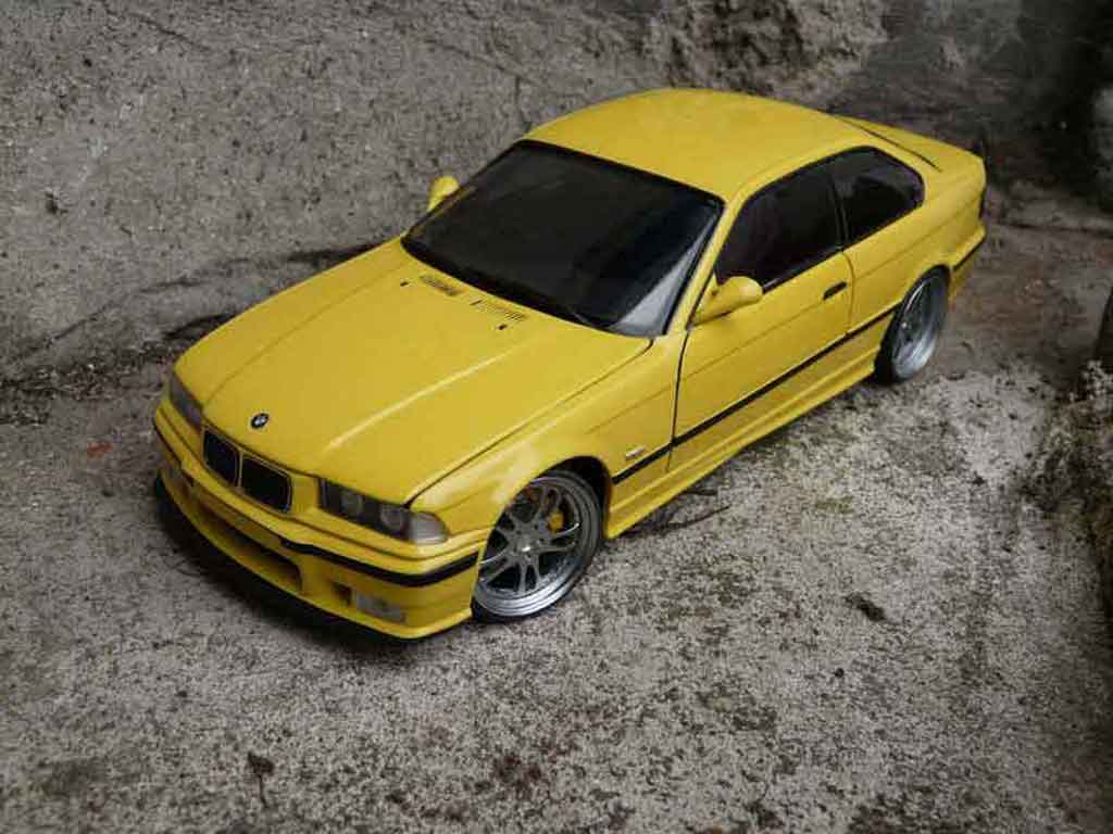 Bmw M3 coupe jaune E36 jantes alu tuning 1/18 Ut Models