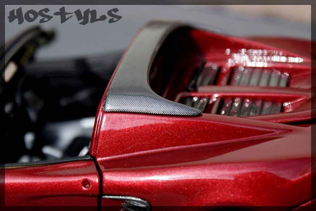 Lotus Elise 111S red / carbon 1/18 Welly
