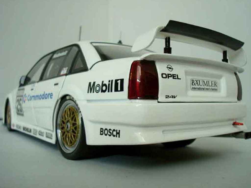 Opel Omega 1/18 Minichamps lotus 3000 24v dtm diecast model cars